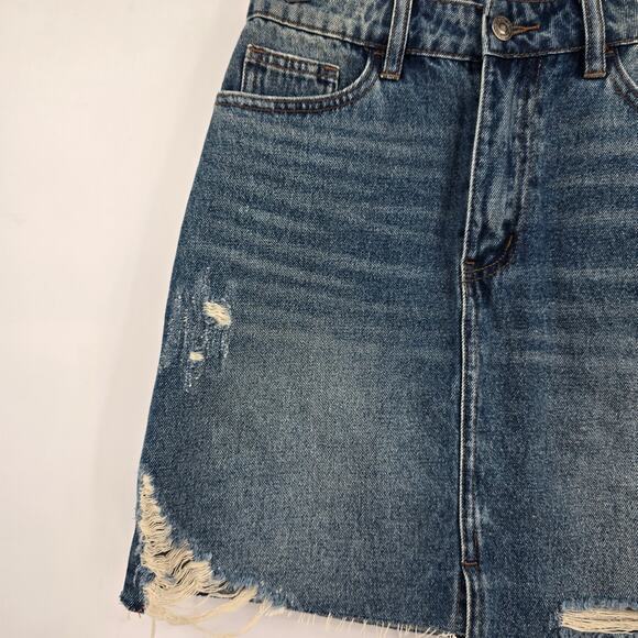 NEW Vervet Women's Claudia Distressed Denim Skirt Medium Wash Size Small - Picture 6 of 12